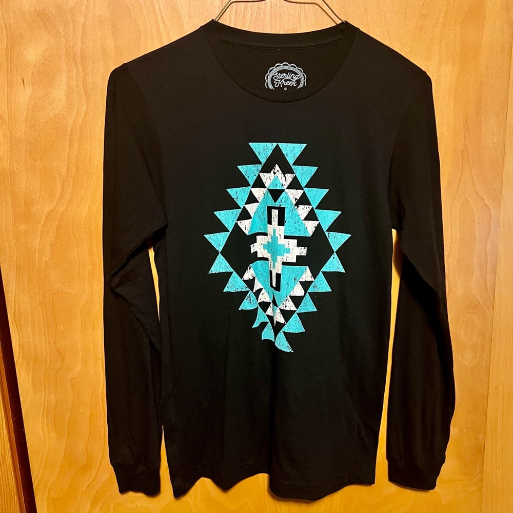 New Sterling Kreek black turquoise long sleeve tee S
